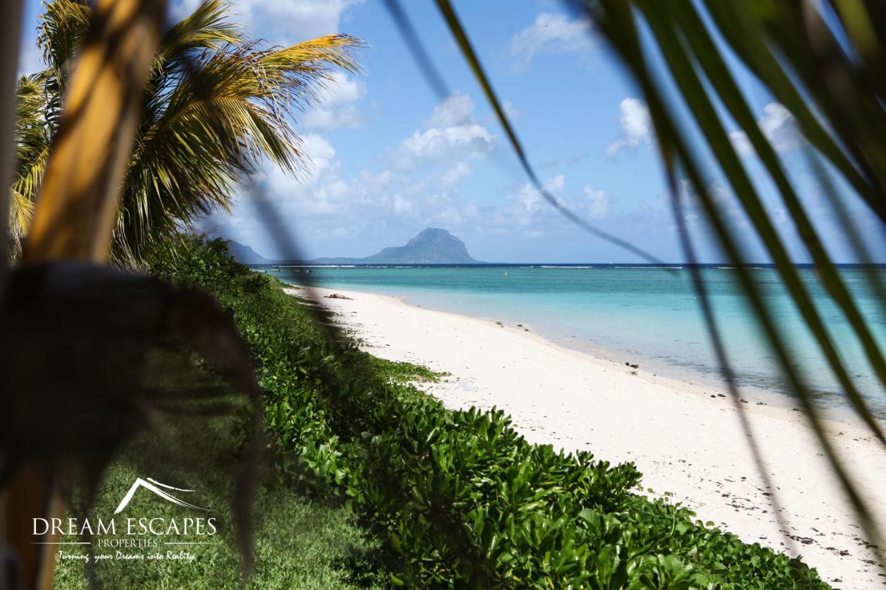 Cap Ouest Luxury Beachfront Flic en Flac Exterior photo